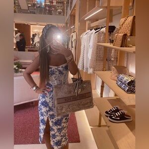 Beautiful dress. Sold.  Sold.